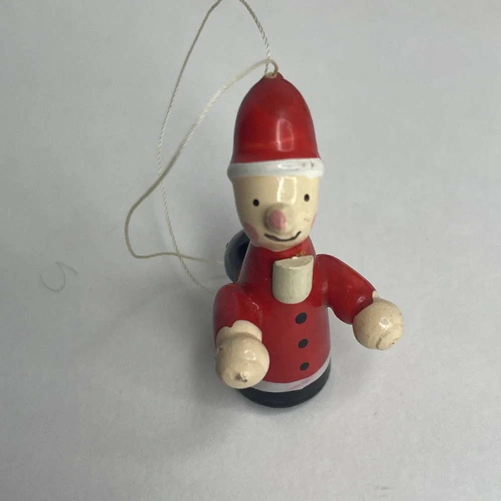 Vintage Set Of 21 Wooden Hanging Christmas Ornaments Some Have Damage See‎ Pics